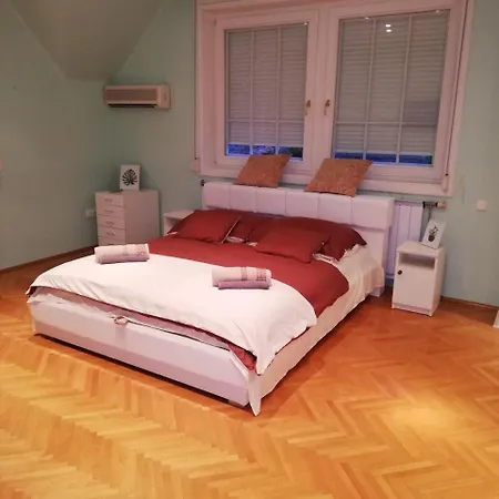 Bed & Breakfast Pero Panzio Debrecín
