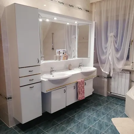 Pero Panzio Bed & Breakfast *